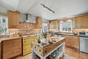 Open plan dining kitchen- click for photo gallery